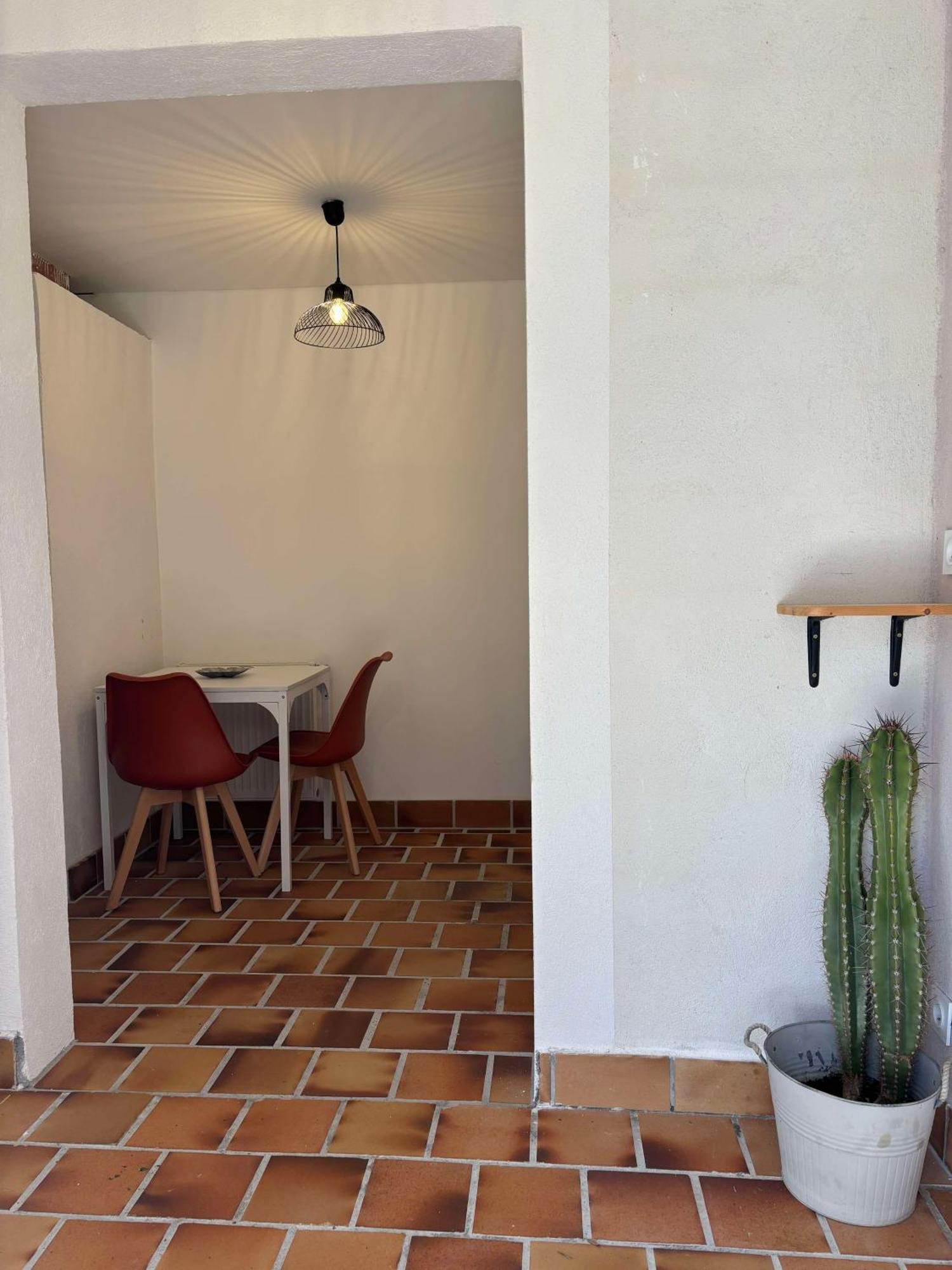Chambre d hôte tagada Hyères Extérieur photo